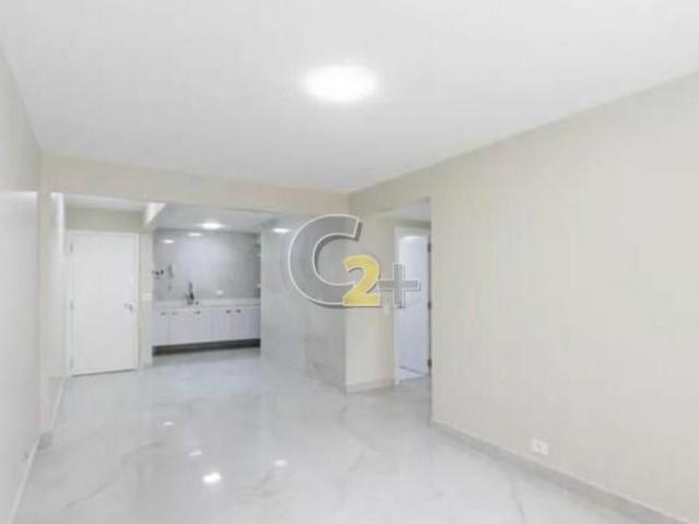Apartamento à venda em Perdizes com 2 quartos, 1 vaga e 72m²