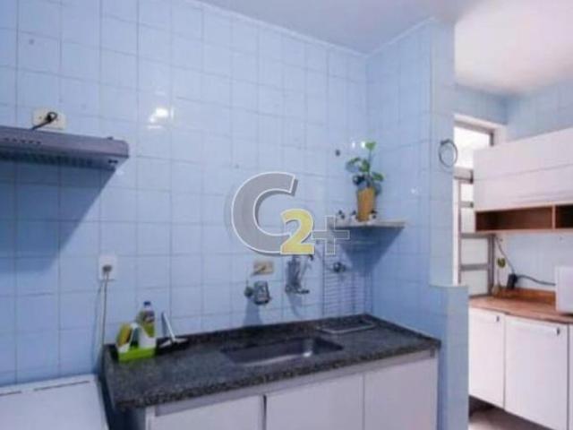 Apartamento á venda em Perdizes, 2 quartos, 1 vaga de garagem