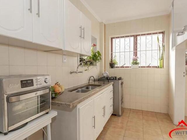 Apartamento à venda em Petrópolis