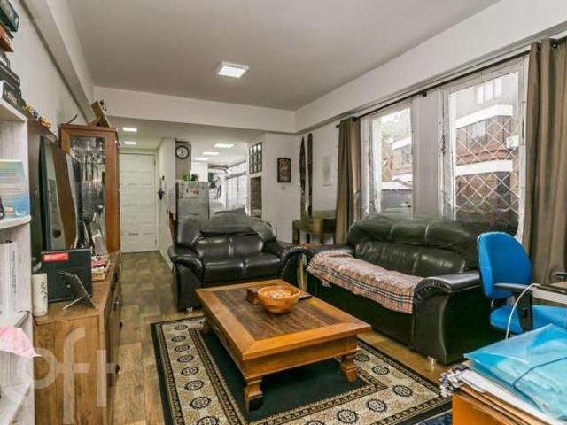 Apartamento à venda em Petrópolis com 64 m², 2 quartos, 1 vaga