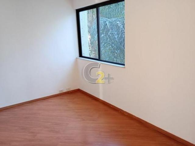 Apartamento à venda em Pinheiros com 2 quartos e 1 vaga