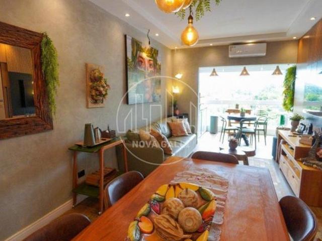 Apartamento à venda em Praia da Enseada