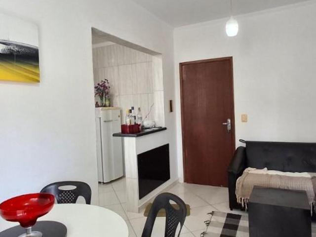 Apartamento à Venda em Praia Grande SP: 1 quarto, 1 sala, 1 vaga, 48m² no Bairro Ocian!