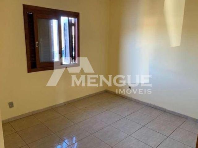 Apartamento à venda em Protásio Alves