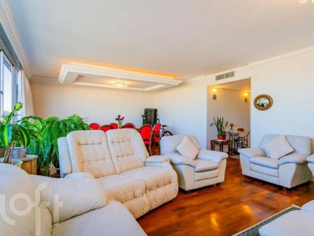 Apartamento à venda em Rio Branco com 222 m², 4 quartos, 1 suíte, 2 vagas