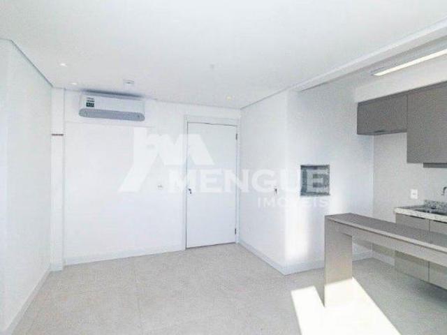 Apartamento à venda em São João