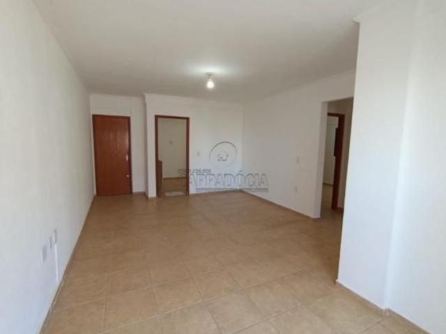 Apartamento à venda em São José do Rio Preto SP: 2 quartos, 1 suíte, 1 sala, 2 banheiros, 2 vagas, 9