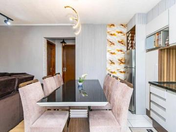 Apartamento à venda em São José dos Pinhais – 2 quartos, 1 vaga