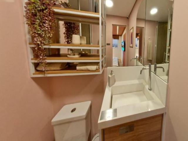 Apartamento à venda em São Paulo Vila Tolstoi: 2 quartos, 2 banheiros, 1 vaga