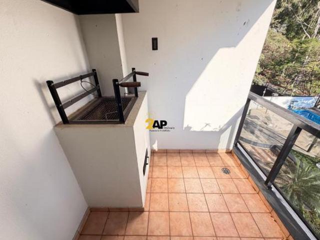 Apartamento à venda em São Paulo SP, na Vila Andrade: 1 quarto, 1 banheiro, 1 va