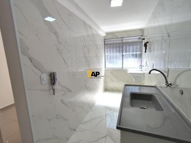 Apartamento à venda em São Paulo SP, no Horto do Ypê: 3 quartos, 1 sala, 1 banhe