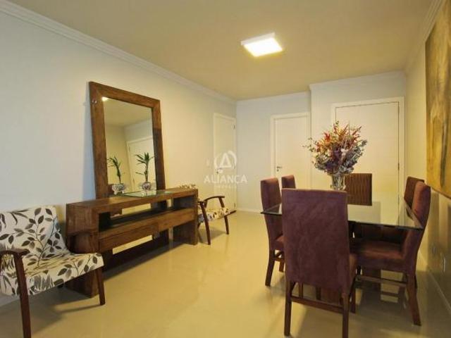 Apartamento à venda em São Roque