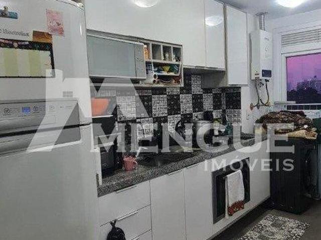 Apartamento à venda em São Sebastião