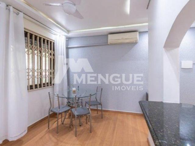 Apartamento à venda em São Sebastião
