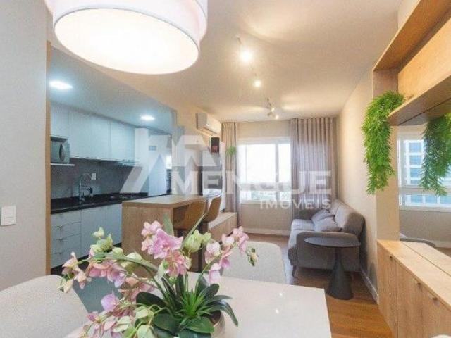 Apartamento à venda em São Sebastião