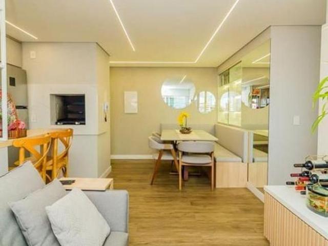 Apartamento à venda em São Sebastião com 67 m², 3 quartos, 1 suíte, 2 vagas