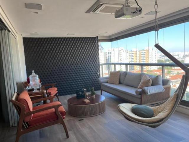 Apartamento à venda em Santana com 250m2
