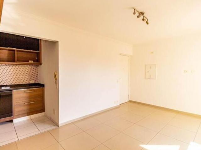 Apartamento à venda em Santo Amaro com 64 m², 2 quartos, 1 vaga
