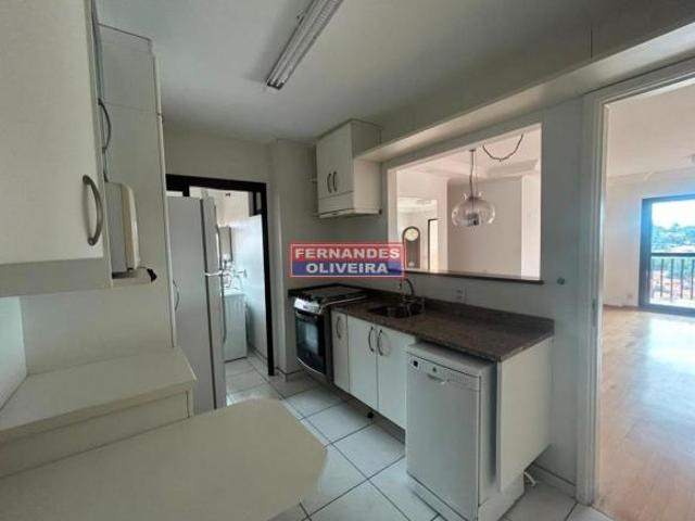Apartamento à venda em Santo Amaro, São Paulo SP: 3 quartos, 1 suíte, 1 sala, 1 banheiro, 2 vagas de