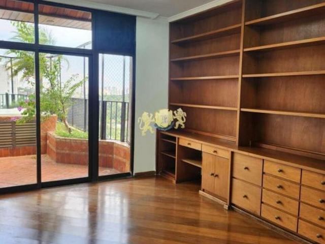 Apartamento à venda em Santo Amaro | 270m² | 3 Dormitórios | 4 Vagas de Garagem
