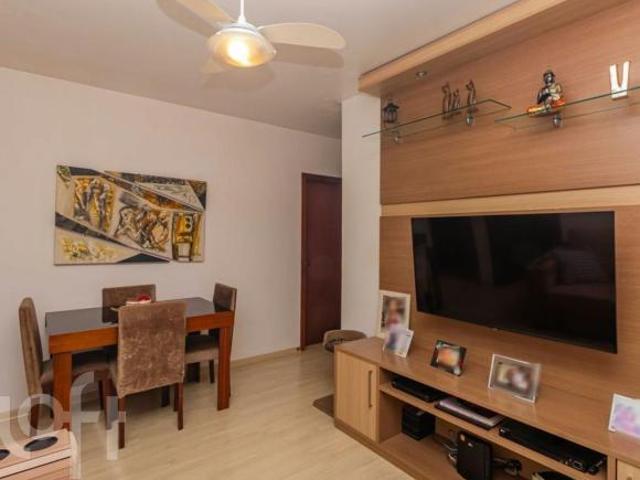 Apartamento à venda em Sarandi com 58 m², 3 quartos, 1 vaga