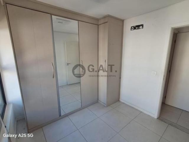 Apartamento à venda em Sorocaba SP no Parque Campolim: 2 quartos, 1 suíte, 2 salas, 2 banheiros, 2 v