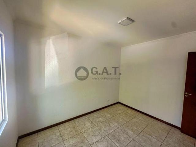 Apartamento à venda em Sorocaba SP, Jardim Nova Manchester: 2 quartos, 2 salas, 1 banheiro, 2 vagas