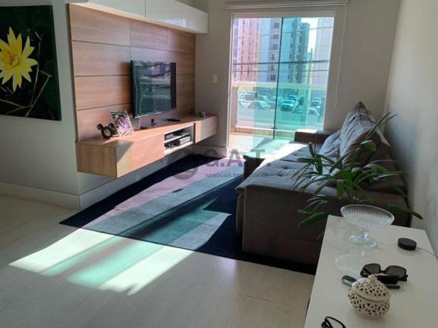 Apartamento à venda em Sorocaba SP, Parque Campolim: 2 quartos, 1 suíte, 2 salas, 2 banheiros, 2 vag