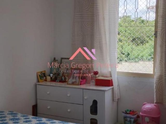 Apartamento à venda em Sorocaba SP: 2 quartos, 2 salas, 1 banheiro, 1 vaga de garagem!