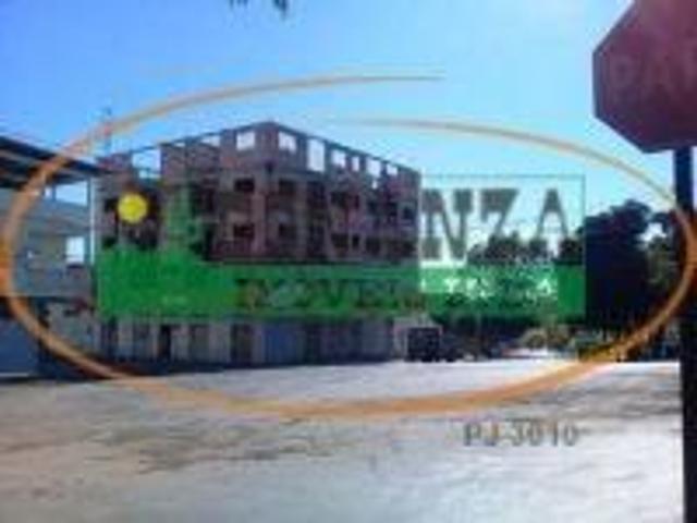 Apartamento à venda em Três Marias