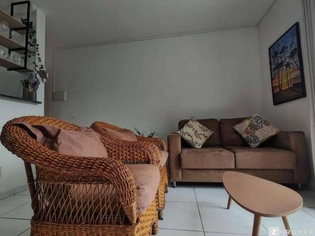 Apartamento à venda em Ubatuba, Estufa II, com 2 quartos, 60m²