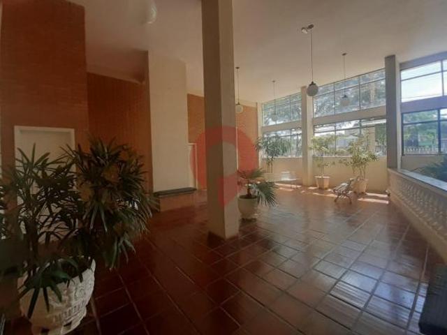 Apartamento à venda em Valinhos