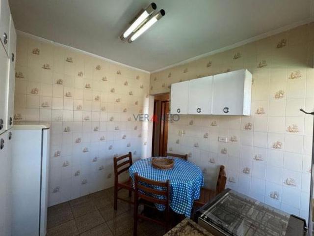 Apartamento à Venda em Vila Guilhermina, Praia Grande SP