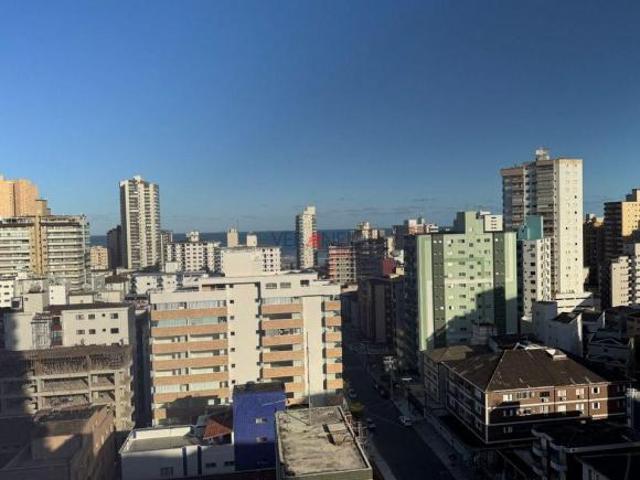 Apartamento à Venda em Vila Guilhermina, Praia Grande SP