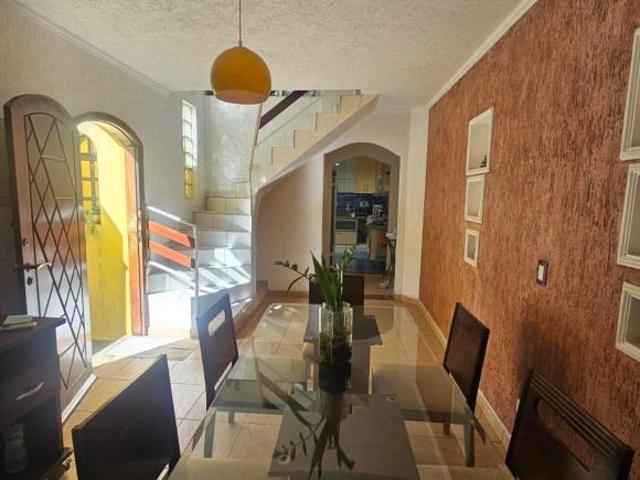 Apartamento à venda em Vila do Castelo com 171 m², 3 quartos, 2 vagas