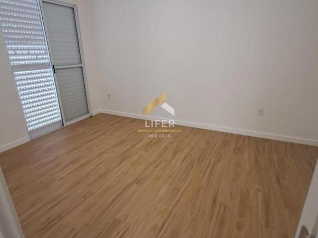 apartamento à venda em Vila Industrial
