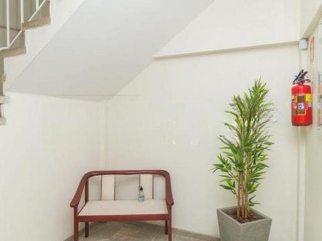 Apartamento à venda em Vila Jardim com 60 m², 2 quartos, 1 vaga
