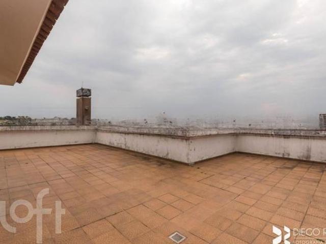 Apartamento à venda em Vila Jardim com 200 m², 3 quartos, 1 suíte, 2 vagas