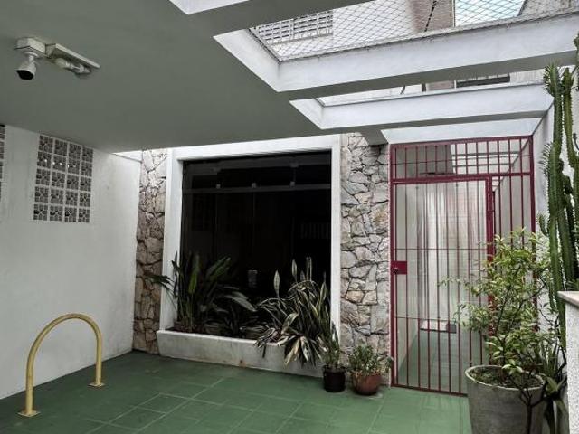 Apartamento à venda em Vila Madalena com 128 m², 2 quartos, 1 vaga