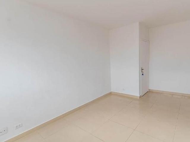 Apartamento à venda em Vila Santa Catarina com 58 m², 2 quartos, 2 vagas