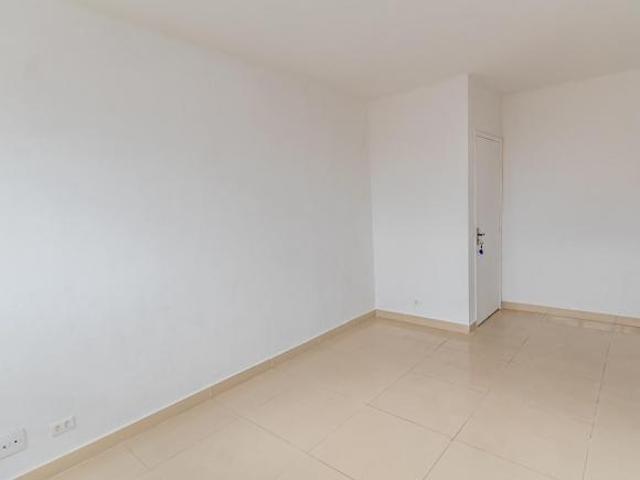 Apartamento à venda em Vila Santa Catarina com 58 m², 2 quartos, 2 vagas
