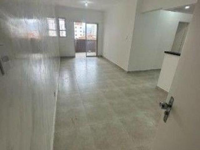 Apartamento à Venda em Vila Tupi, Praia Grande SP