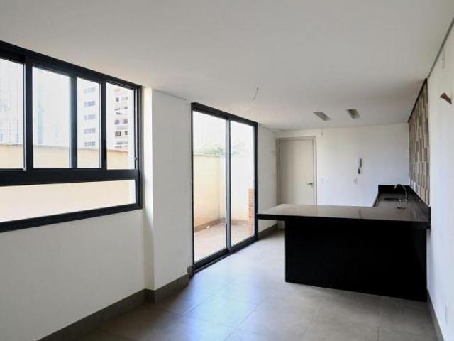 Apartamento à Venda Funcionários, 2 Quartos, 90 m2