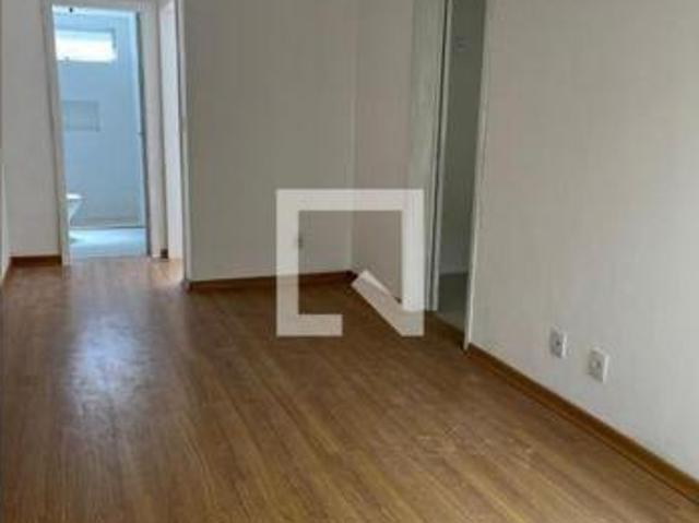 Apartamento à Venda Farroupilha, 1 Quarto, 37 m² Porto Alegre