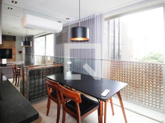 Apartamento à Venda Itaim Bibi, 1 Quarto, 97 m² São Paulo