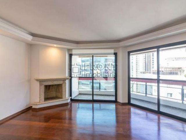 Apartamento à Venda Itaim Bibi, 4 Quartos, 144 m2