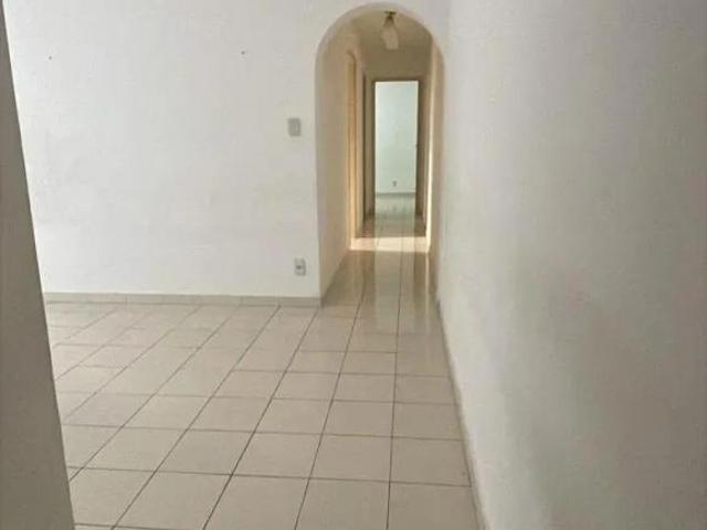 Apartamento à venda, ipiranaga, 2 dormitorios, sala dois ambientes, armarios, 1 vaga de garagem.