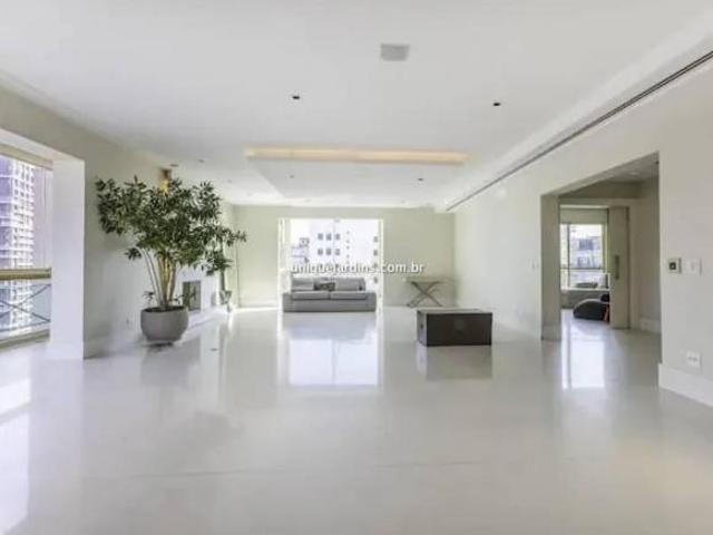 Apartamento à venda Jardim Europa São Paulo