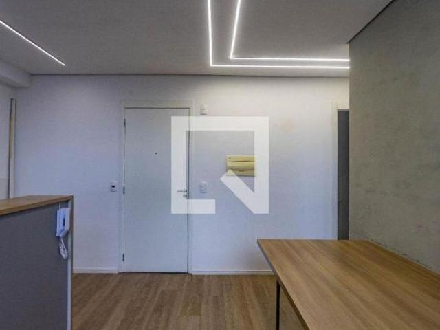 Apartamento à Venda Jardim Miriam, 2 Quartos, 37 m2