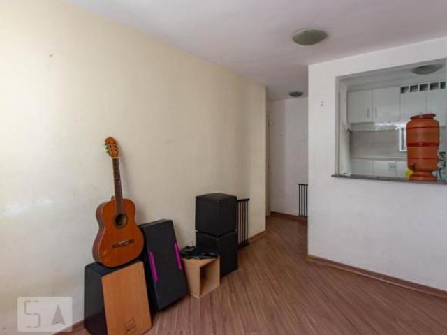 Apartamento à Venda Jardim Nadir, 2 Quartos, 48 m2